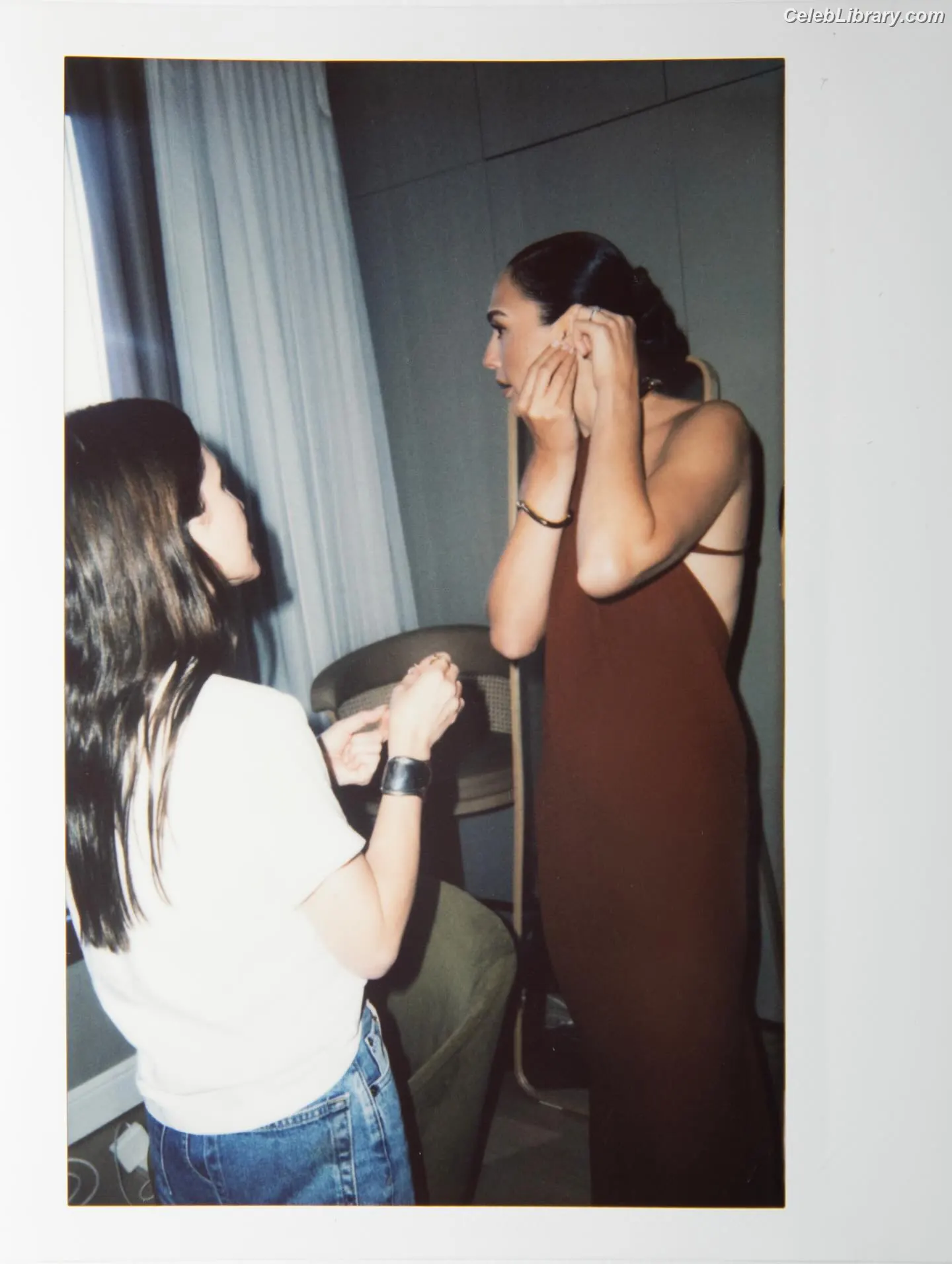 Gal Gadot photo 12 of 1473