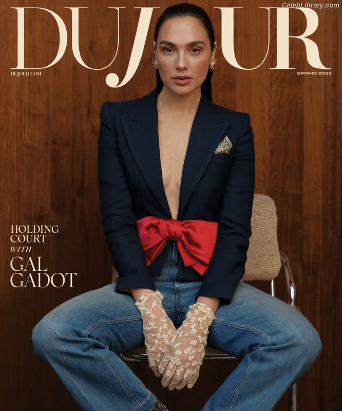 Gal Gadot photo 13 of 1471