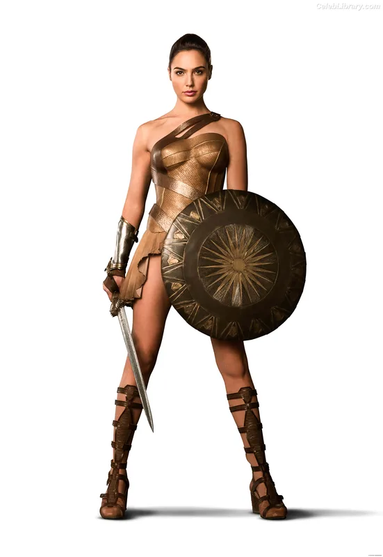 Gal Gadot photo 10 of 1471