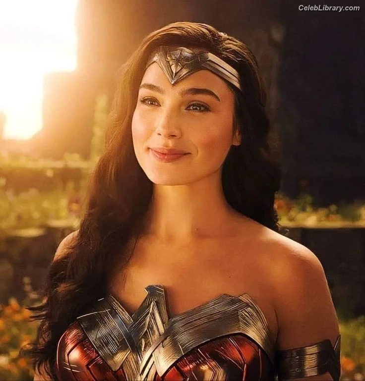Gal Gadot photo 11 of 1471