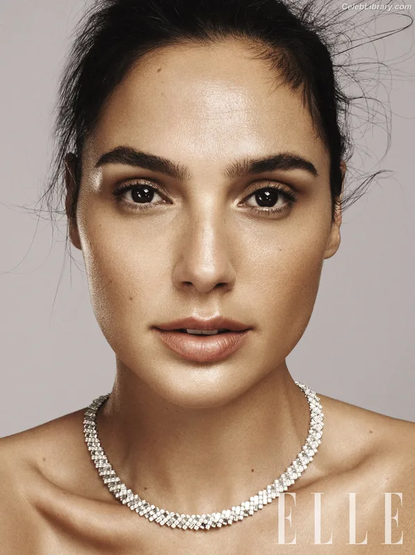 Gal Gadot photo 8 of 1471