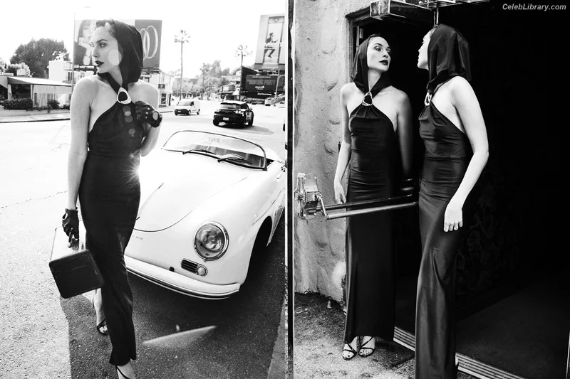 Gal Gadot photo 1 of 1471