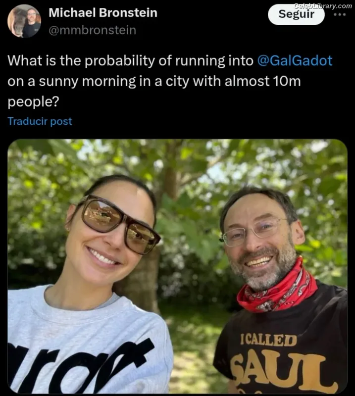 Gal Gadot photo 18 of 1471