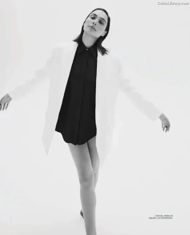 Gal Gadot photo 9 of 1471