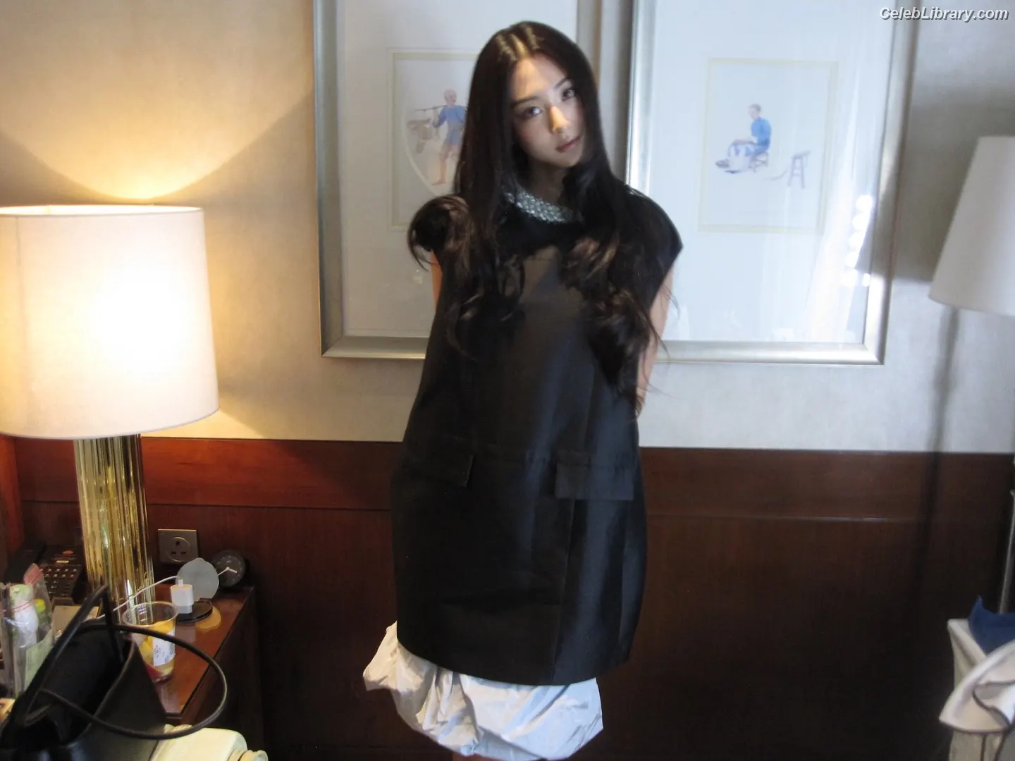 Gawon (Lee Ga-won (이가원) MEOVV) photo 13 of 368
