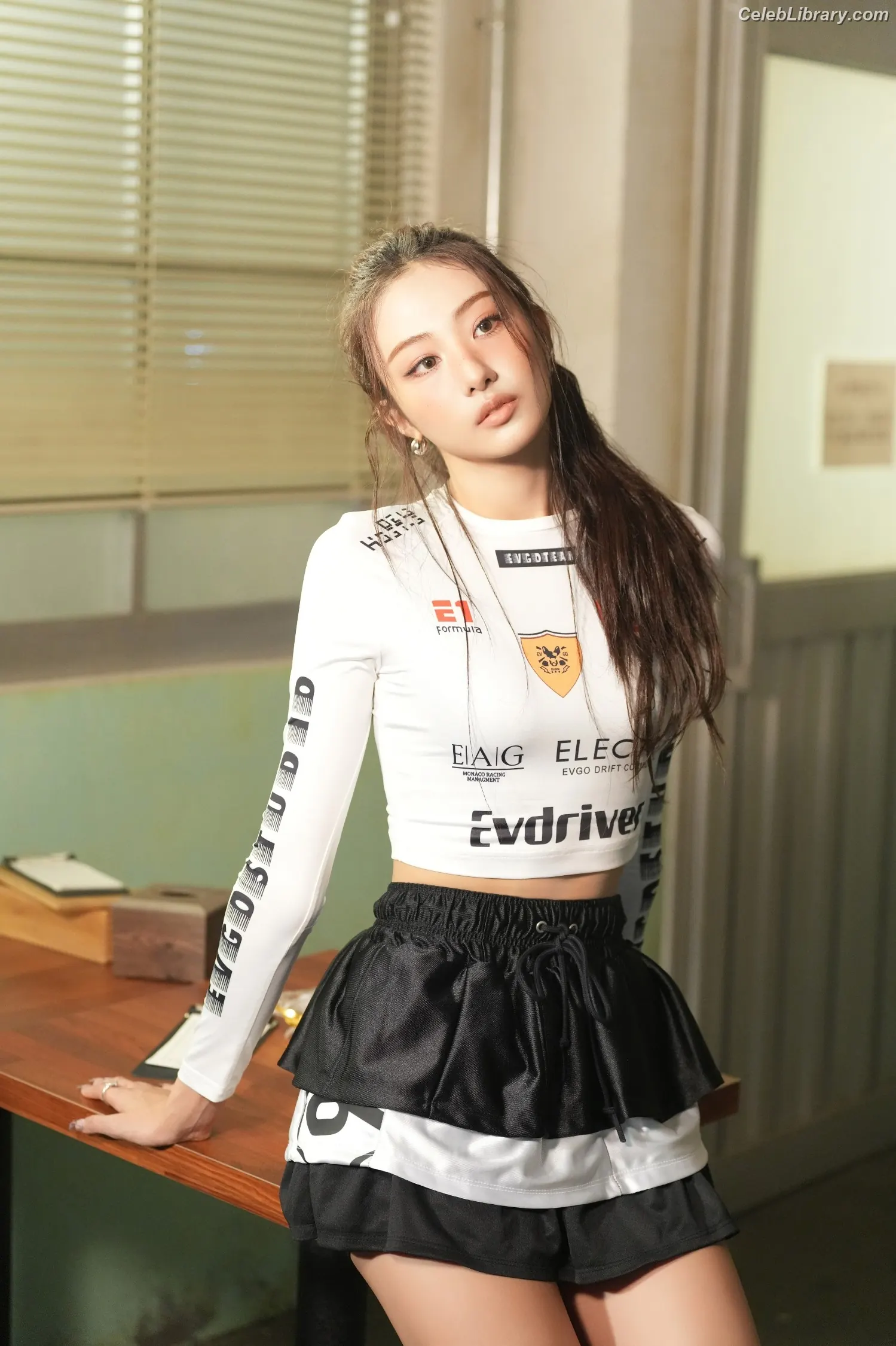 Gawon (Lee Ga-won (이가원) MEOVV) photo 13 of 368