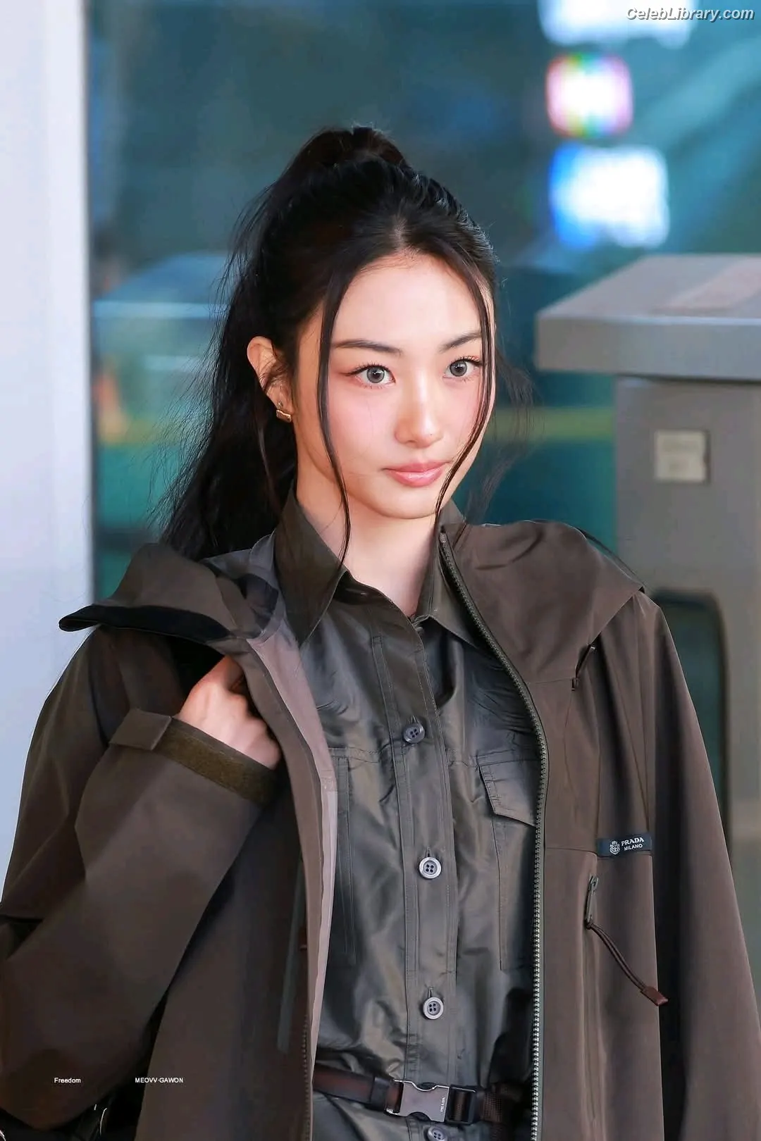 Gawon (Lee Ga-won (이가원) MEOVV) photo 17 of 368