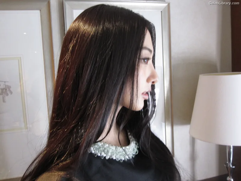 Gawon (Lee Ga-won (이가원) MEOVV) photo 20 of 369