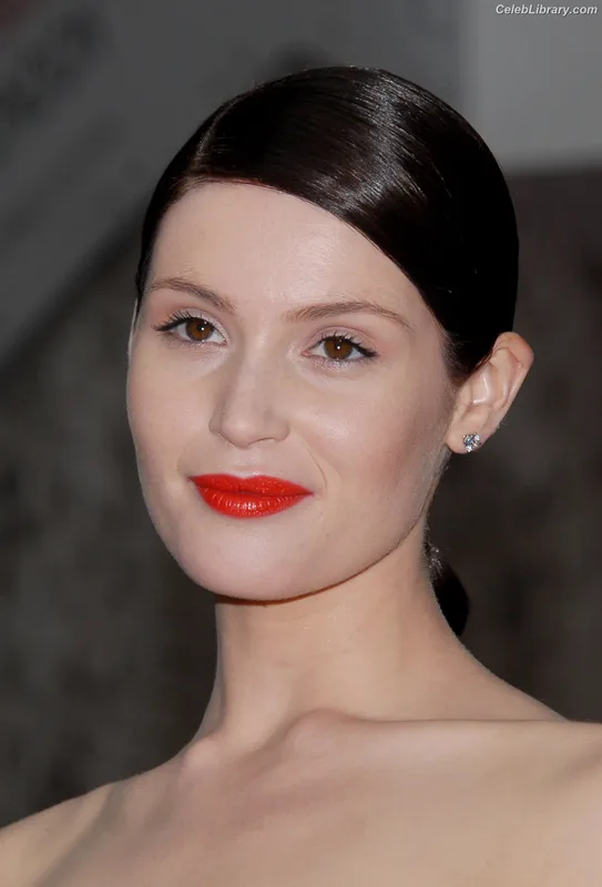 Gemma Arterton photo 16 of 707