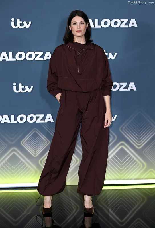 Gemma Arterton photo 3 of 707