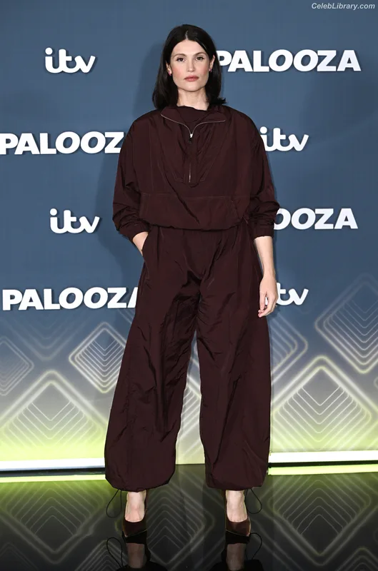 Gemma Arterton photo 8 of 707