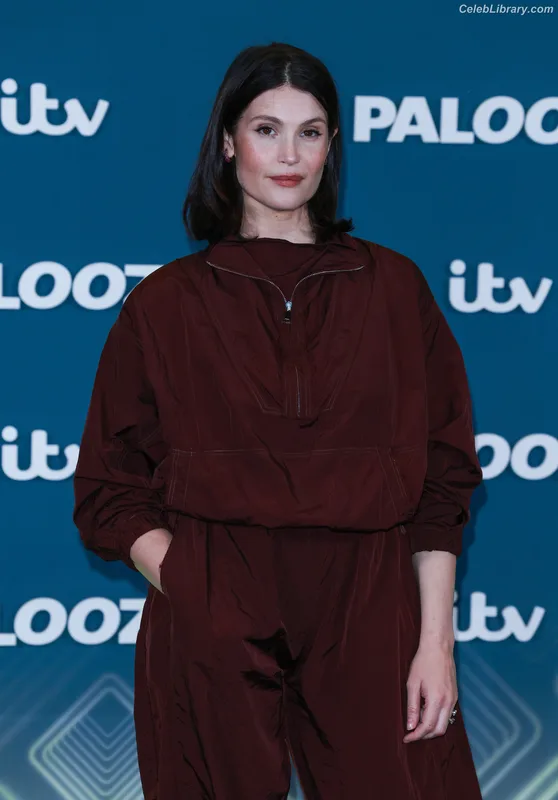Gemma Arterton photo 17 of 707