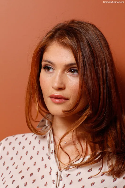 Gemma Arterton photo 6 of 707