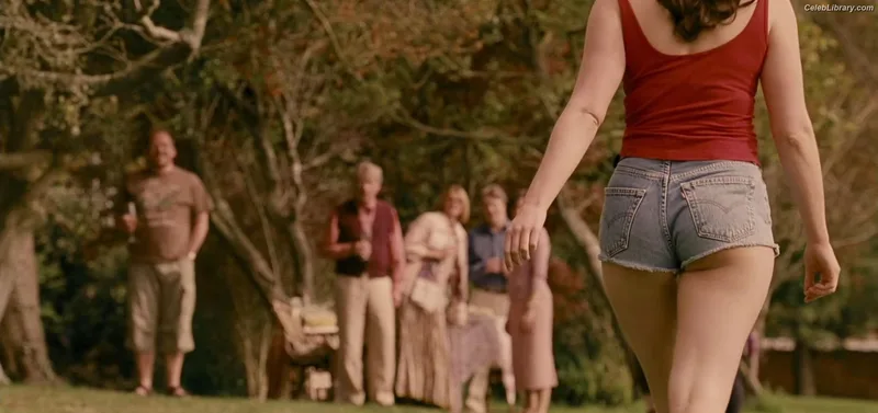 Gemma Arterton photo 17 of 707