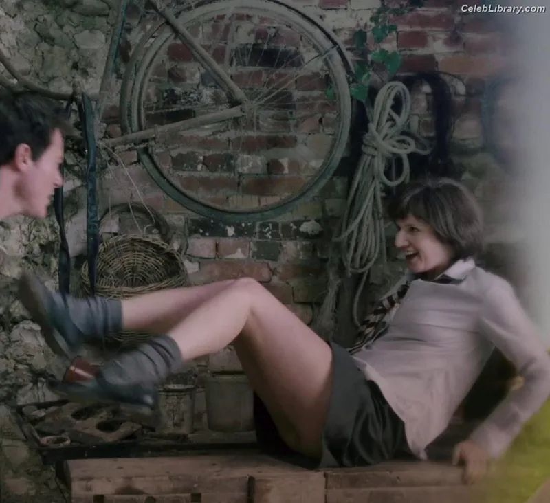 Gemma Arterton photo 11 of 707