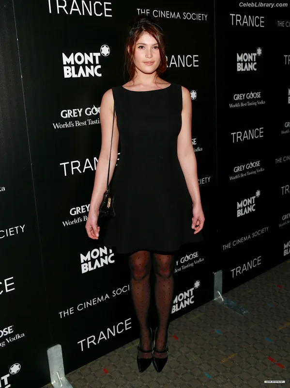 Gemma Arterton photo 9 of 707