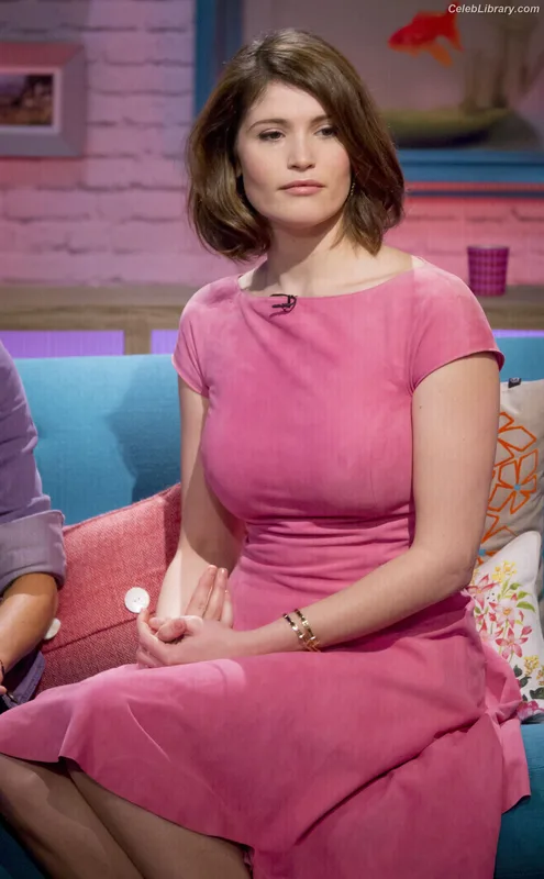 Gemma Arterton photo 7 of 707
