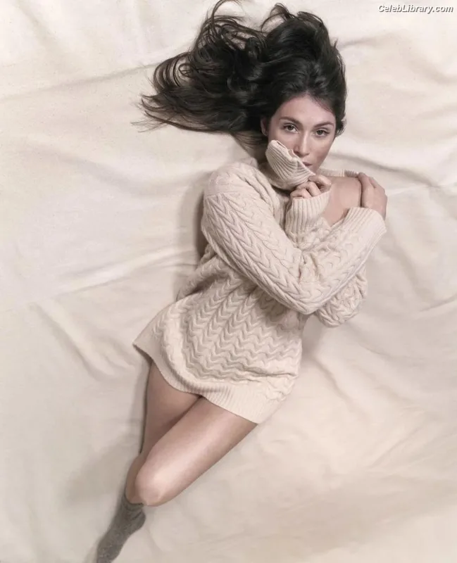 Gemma Arterton photo 22 of 707