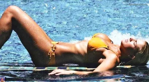 Gemma Atkinson photo 2 of 440