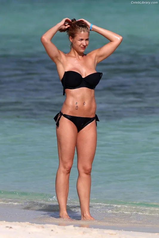 Gemma Atkinson photo 10 of 441