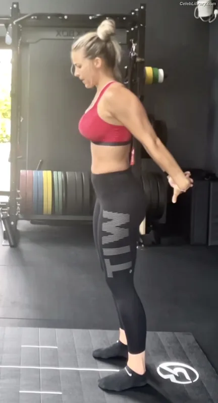Gemma Atkinson photo 24 of 441