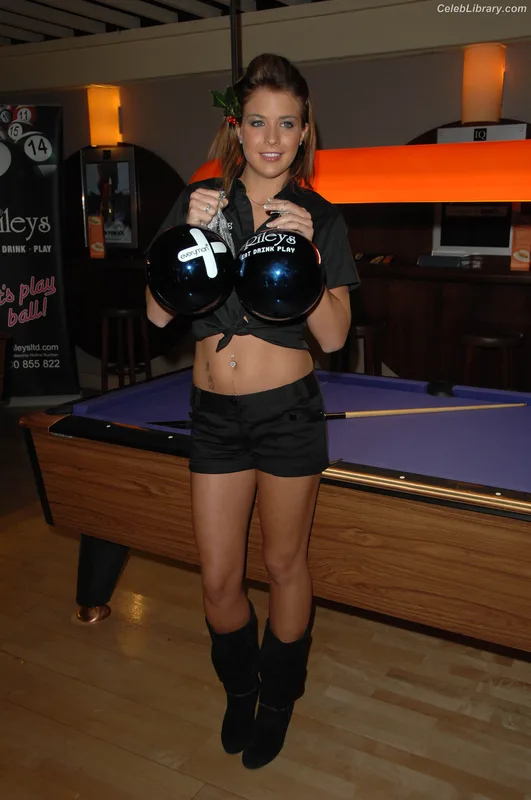 Gemma Atkinson photo 15 of 441
