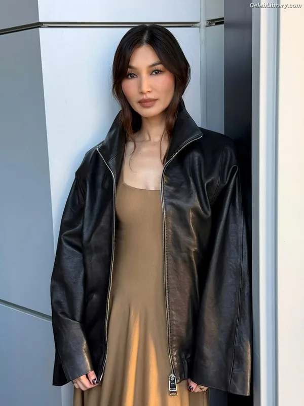Gemma Chan photo 22 of 92