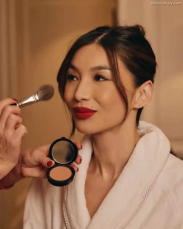 Gemma Chan photo 23 of 92
