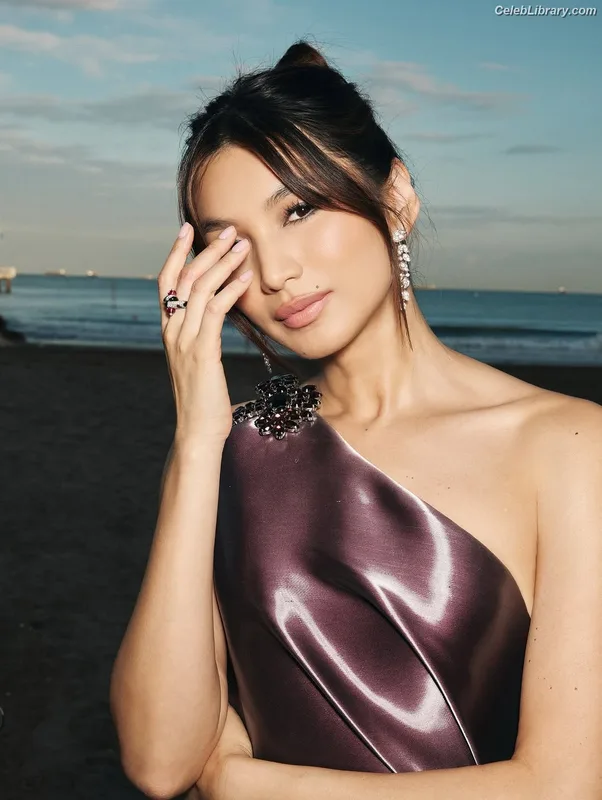 Gemma Chan photo 1 of 92