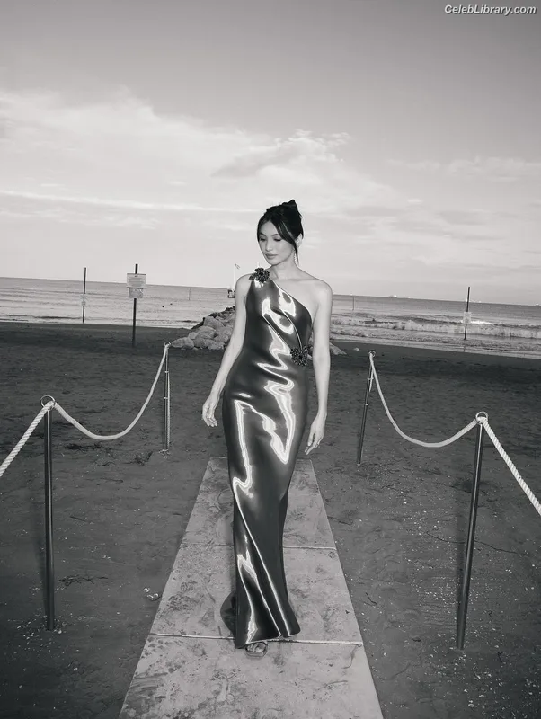 Gemma Chan photo 3 of 92