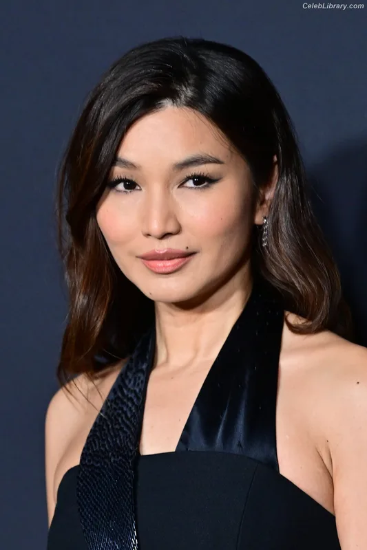 Gemma Chan photo 13 of 92