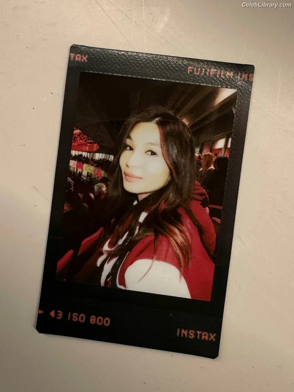 Gemma Chan photo 15 of 92