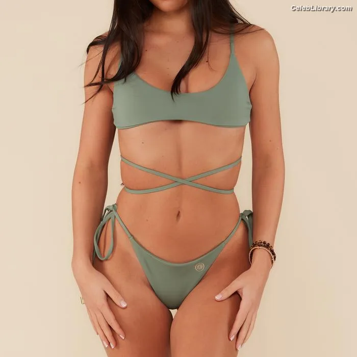 Gemma Owen photo 16 of 71