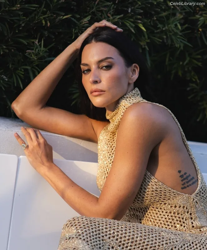 Genesis Rodriguez photo 11 of 132