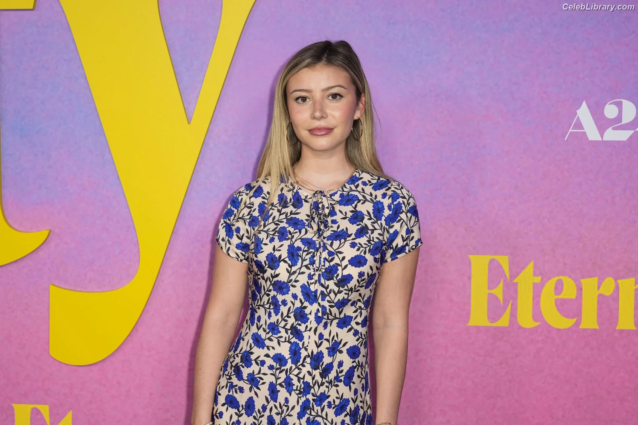 Genevieve Hannelius photo 8 of 312
