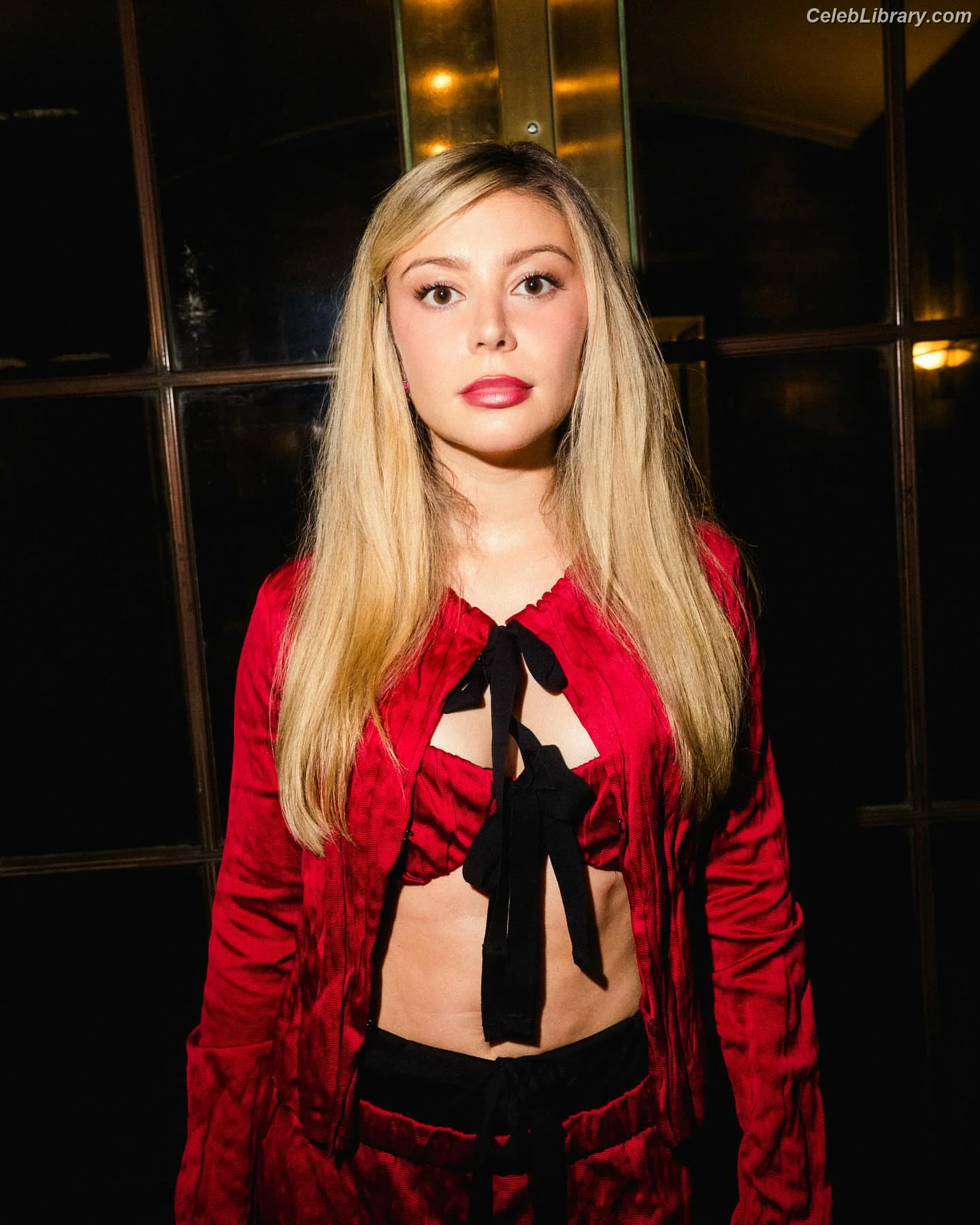 Genevieve Hannelius photo 16 of 312