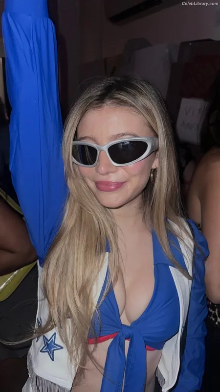 Genevieve Hannelius photo 9 of 313
