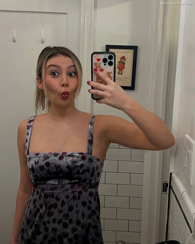 Genevieve Hannelius photo 21 of 313