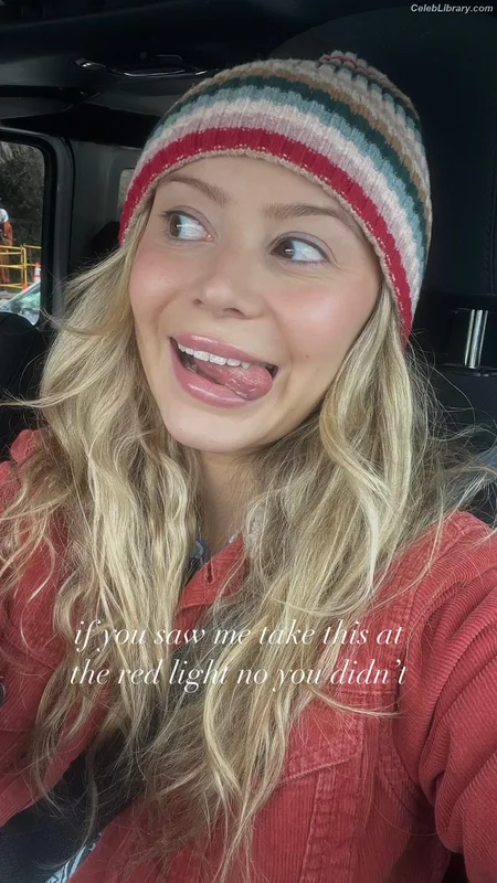 Genevieve Hannelius photo 5 of 313