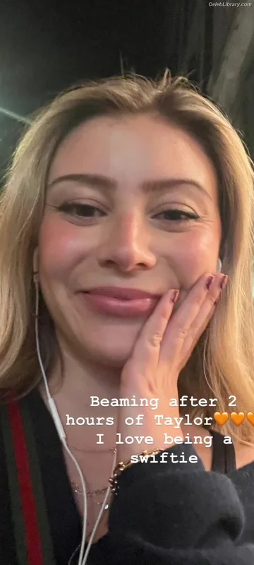 Genevieve Hannelius photo 17 of 313