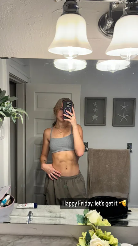 Georgia Ellenwood photo 7 of 263