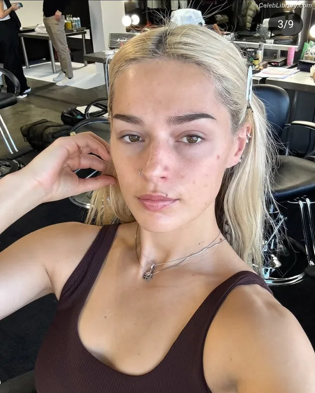 Georgia Ellenwood photo 20 of 263