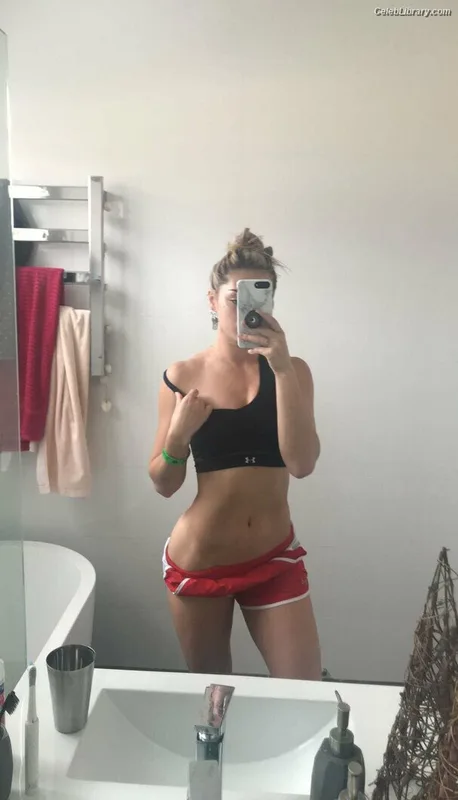 Georgia Ellenwood photo 5 of 263