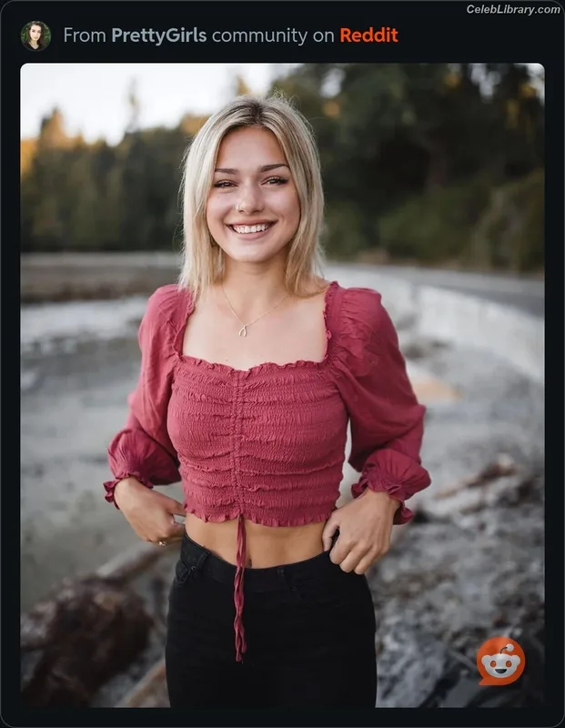 Georgia Ellenwood photo 16 of 263