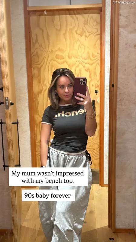 Georgia May Foote photo 18 of 116