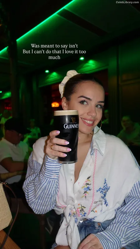 Georgia May Foote photo 6 of 116