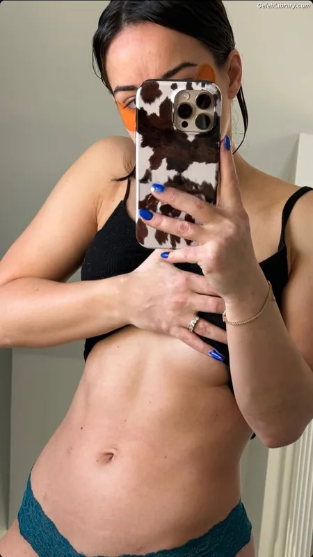 Georgia May Foote photo 21 of 116