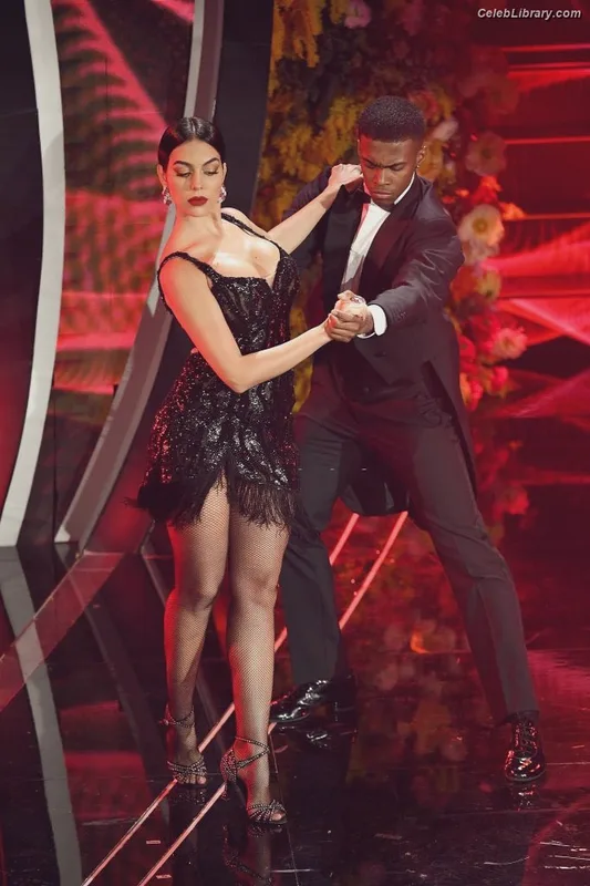 Georgina Rodriguez photo 18 of 268