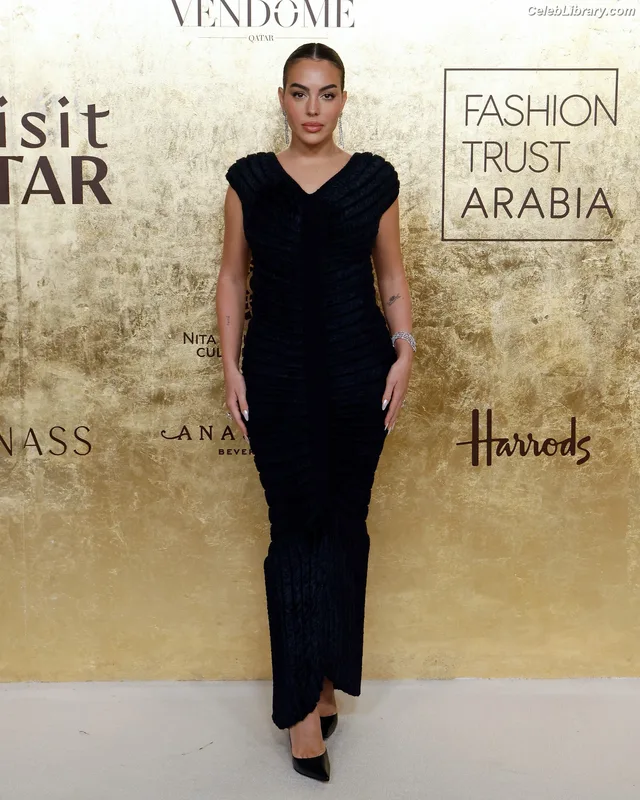 Georgina Rodriguez photo 20 of 268