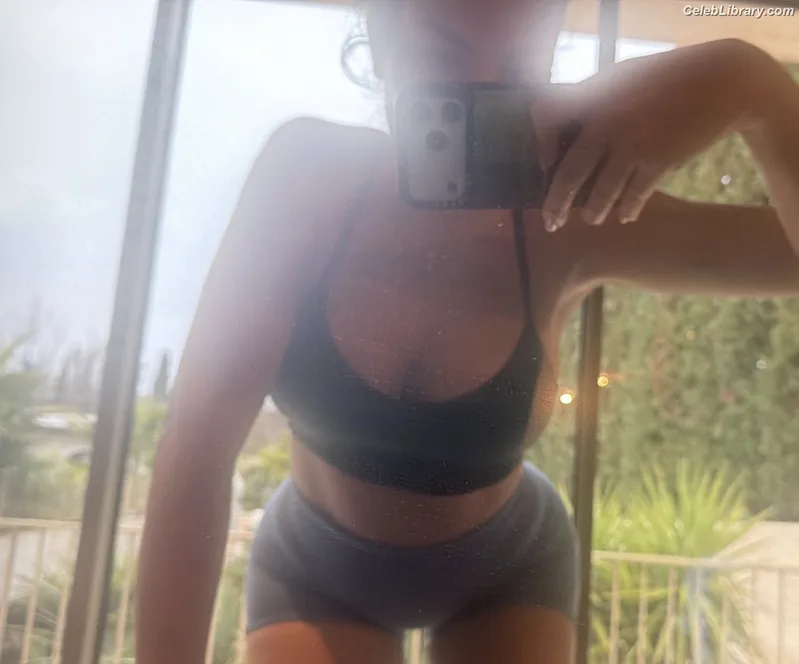 Georgina Rodriguez photo 22 of 268